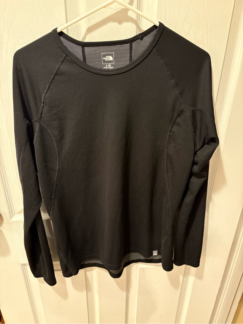 The North Face Woman’s Large Undershirt